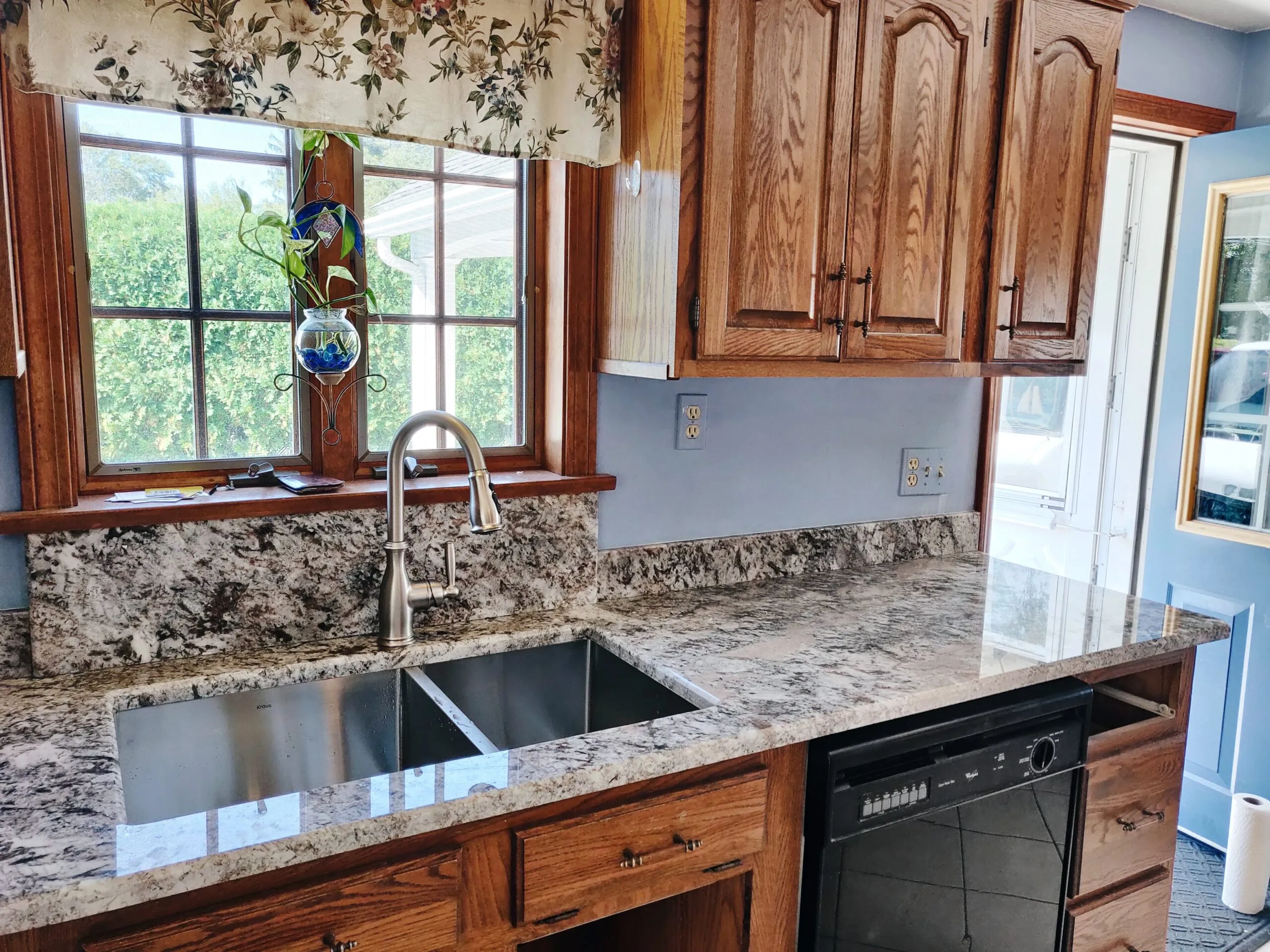 Granite countertop with undermount sink in Western Massachusetts kitchen